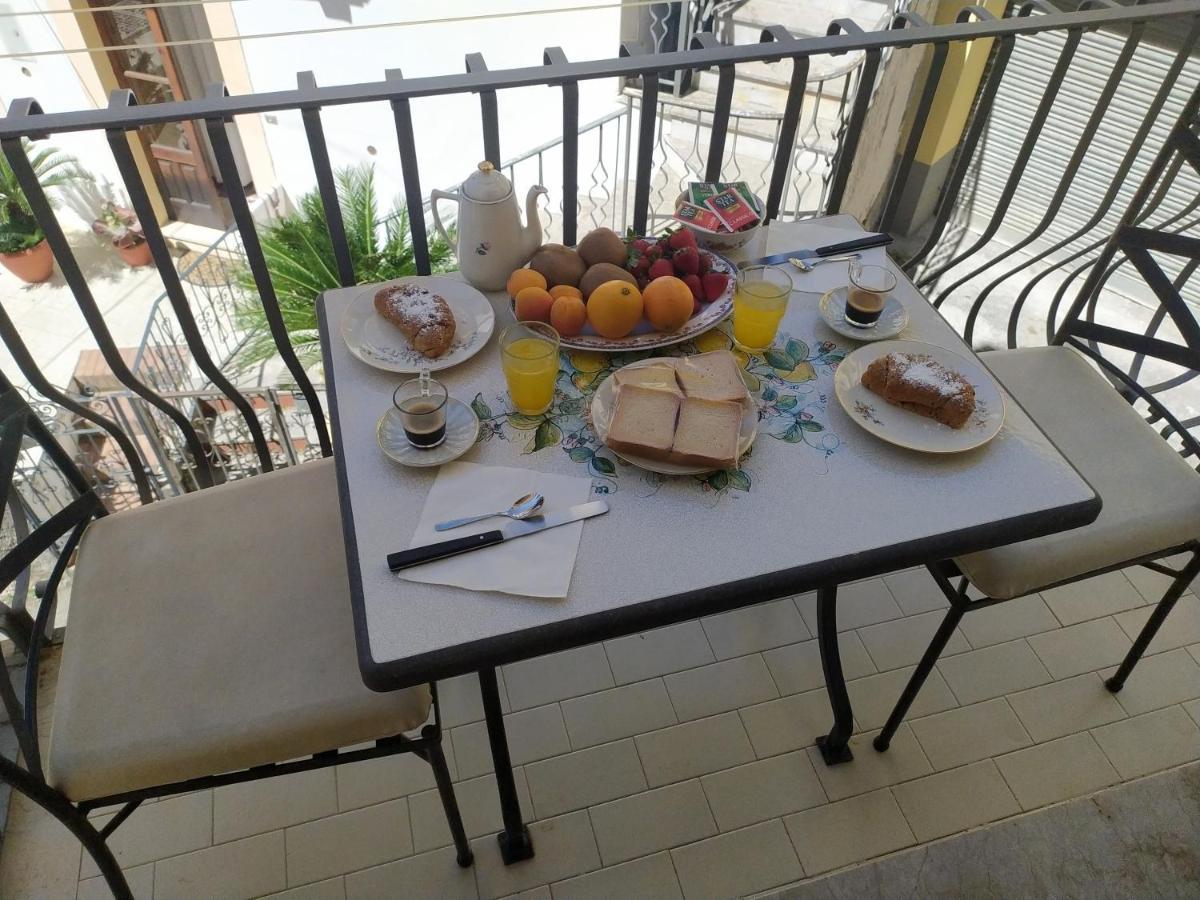 Apartamento Marifra Flats Taormina Exterior foto