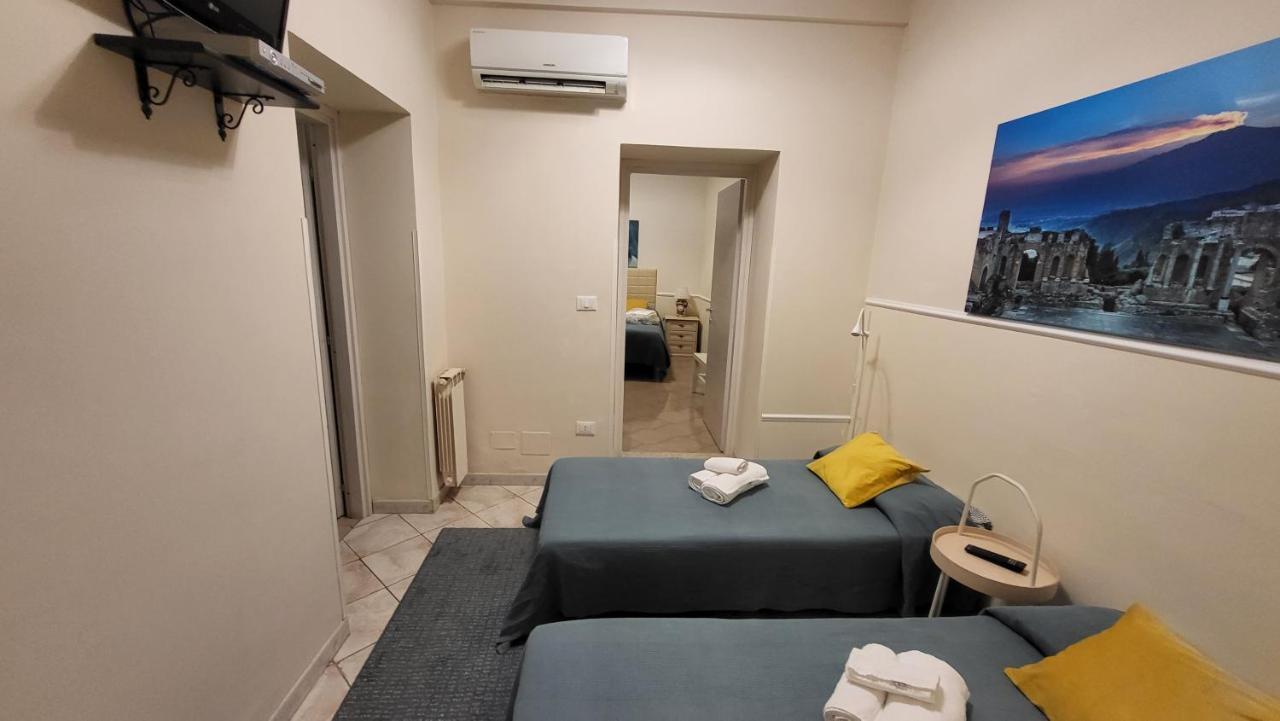 Apartamento Marifra Flats Taormina Exterior foto